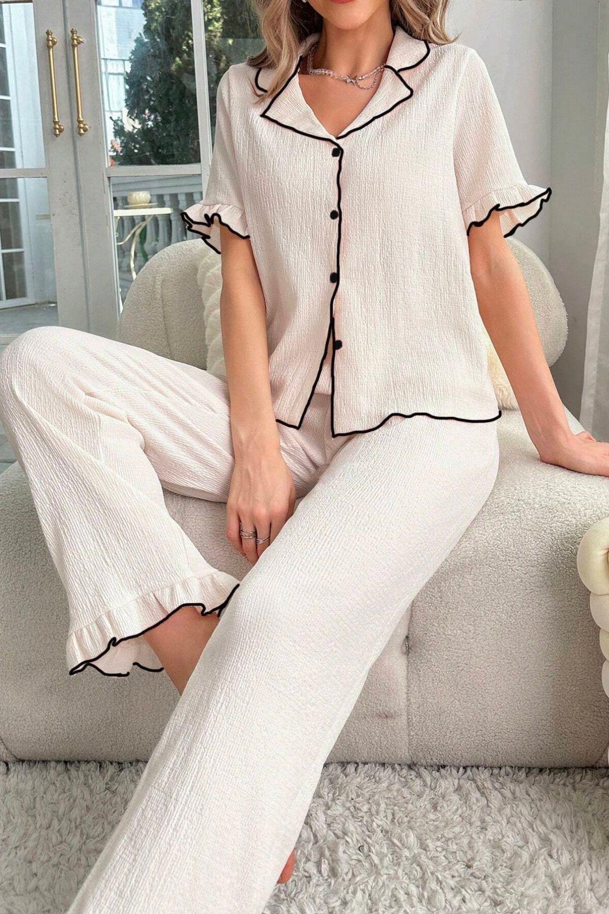 Kadın Bej Fırfır Detaylı Pijama Takımı 7167.81.S Kadın Bej Fırfır Detaylı Pijama Takımı 7167.81.S
