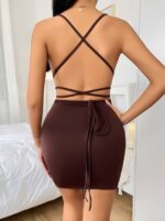 Kahverengi Fantezi Seksi Dekolteli Mini Elbise KMQ20AJC3Y