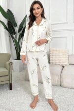Beyaz Çiçek Desenli Cep Detaylı Uzun Kollu Gömlek Yaka Pijama Takımı