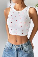 Beyaz Kalp Desenli Halter Yaka Crop Bluz