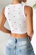 Beyaz Kalp Desenli Halter Yaka Crop Bluz