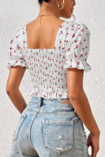 Beyaz Kiraz Desenli Drape Detaylı Kalp Yaka Karpuz Kol Crop Bluz