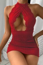 Bordo Fantezi Seksi Boyundan Bağlamalı Göğüs Dekolteli Sırtı Açık Mini Elbise