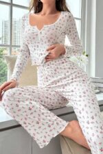 Ekru Uzun Kollu Çiçek Desenli Alt Üst Pijama Takımı