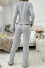 Kadın Gri Fırfırlı V Yaka Pamuklu Pijama Takımı 7091