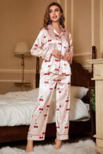 Kadın Toz Pembe Kiraz Desenli Saten Pijama Takımı 7065