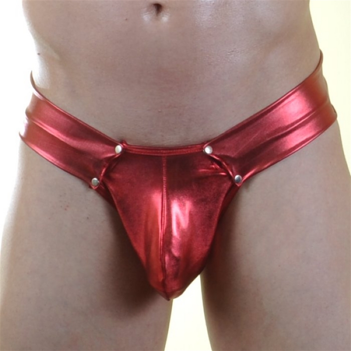 Kırmızı Fantezi Seksi Deri Görünümlü Erkek Jockstrap Kırmızı Fantezi Seksi Deri Görünümlü Erkek Jockstrap