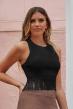 Siyah Halter Yaka Saçak Detaylı Crop Bluz