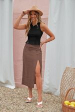 Siyah Halter Yaka Saçak Detaylı Crop Bluz
